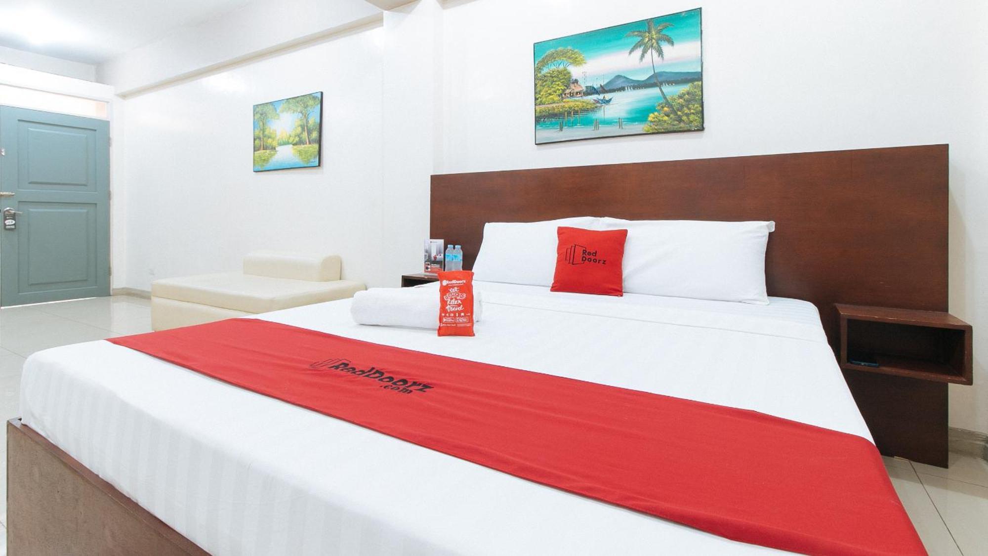 Hotel RedDoorz near Pasay Taft Exterior foto